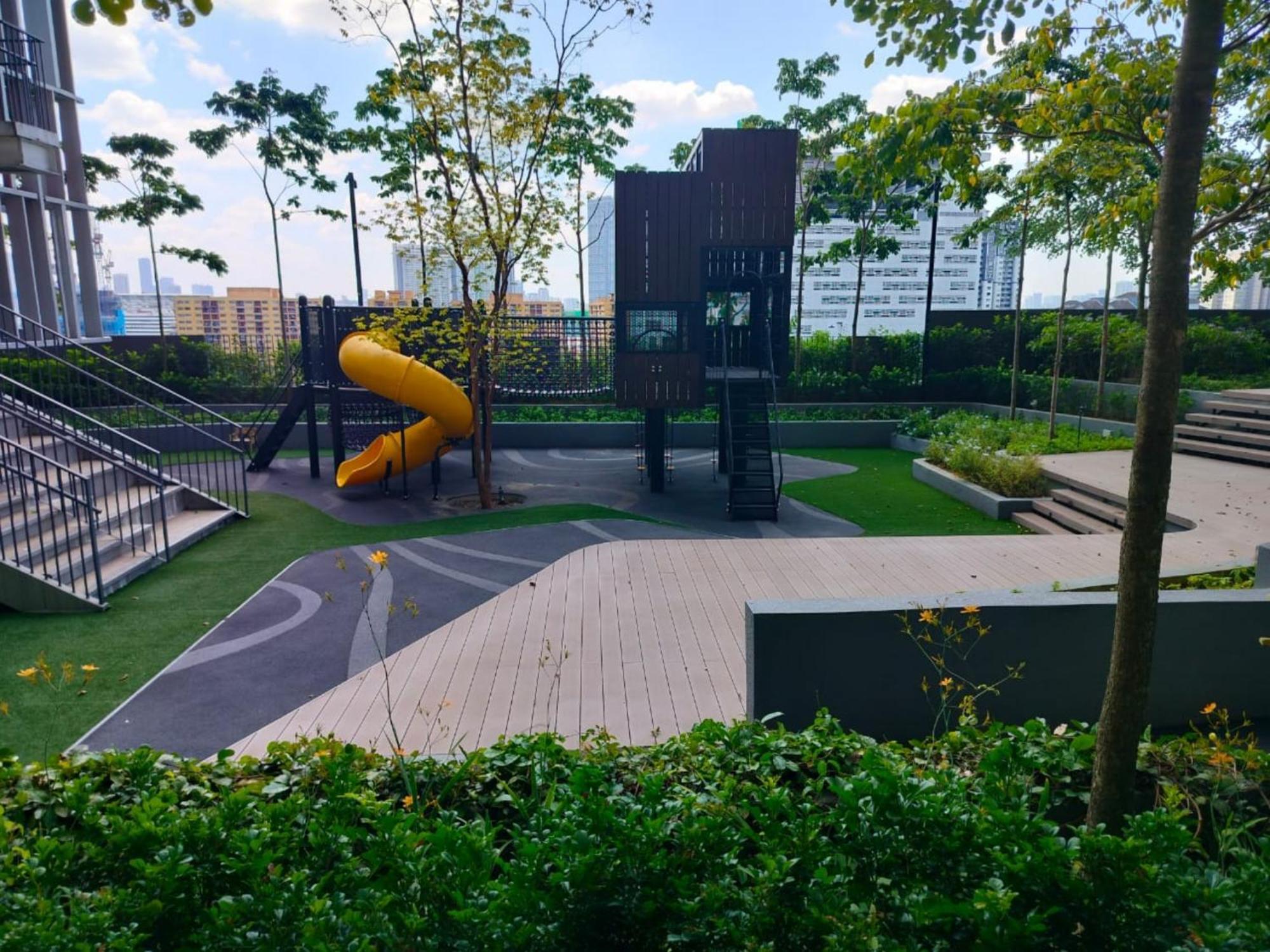 Bunga Suite At Lucentia Bbcc Kuala Lumpur Exterior photo